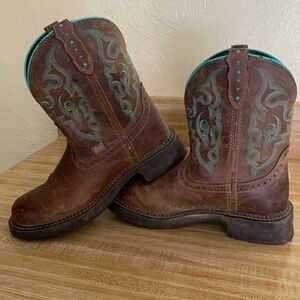 Justin Cowgirl Boot